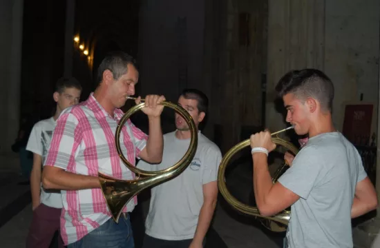 TOURS 2013